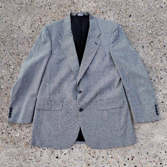 Burberry'sMen's Gray check pattern Sport Coat
